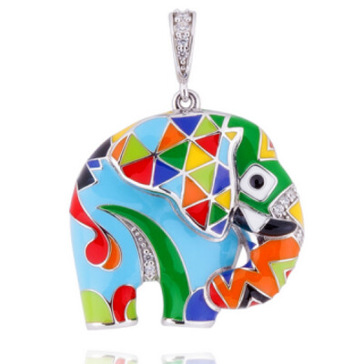 Pendentif UNA STORIA éléphant en argent, laque et oxyde de zirconium