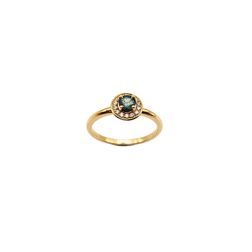 Bague or jaune, Saphir vert