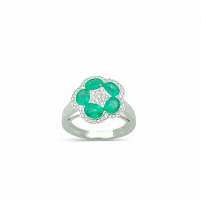 Bague Waskoll or blanc Emeraudes et Diamants