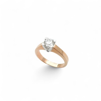 Solitaire deux ors et Diamants 0.74ct