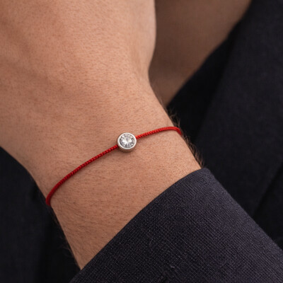 Bracelet SOLO SHINE - diamant monté sur or blanc et cordon rouge