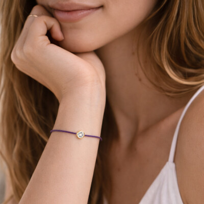 Bracelet SOLO SHINE - diamant monté sur or jaune et cordon violet