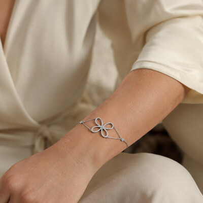 Bracelet Papillon en Or Gris et Diamants
