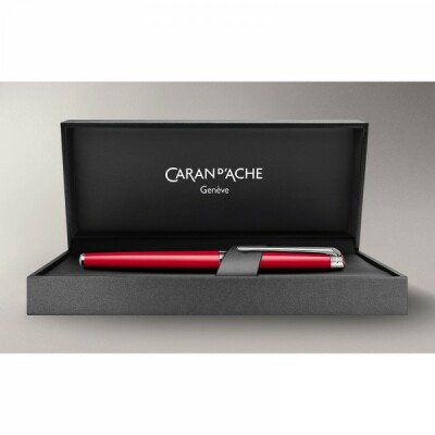 Stylo plume Caran d'Ache Léman Slim Rouge écarlate