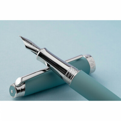 Coffret Caran d'Ache Stylo Plume Léman Bleu Alpin (M) et encrier Bleu Alpin