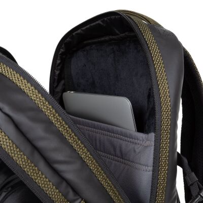 Sac à dos Eastpak Tecum L Cnnct Army