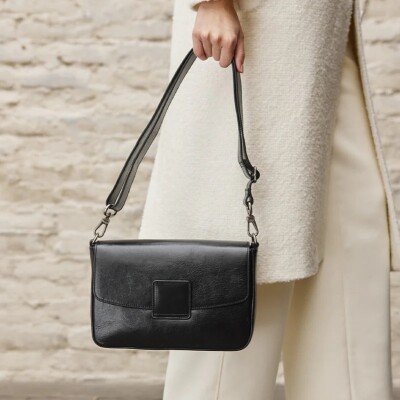 Sac bandoulière nat & nin Freja Noir Glacé - Cuir glacé craquelé