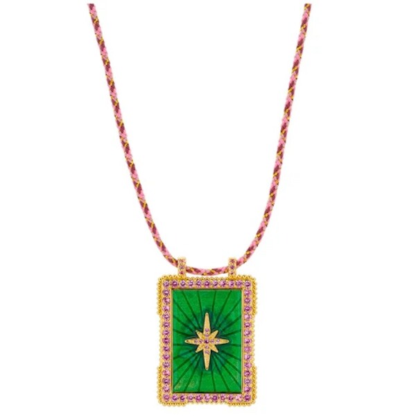 Pendentif Mya Bay Green Diwali Boheme médaillon en laiton doré à l'or fin 24K, cristaux et émail, 53cm