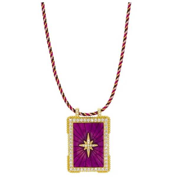 Pendentif Mya Bay Purple Diwali Boheme médaillon en laiton doré à l'or fin 24K, cristaux et émail, 57cm