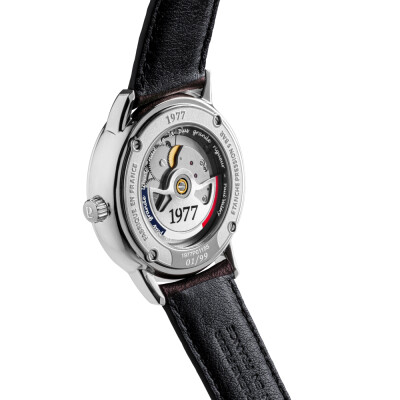 Montre 1977 Edmond Automatique 40mm Cadran lie de vin, cuir bordeaux