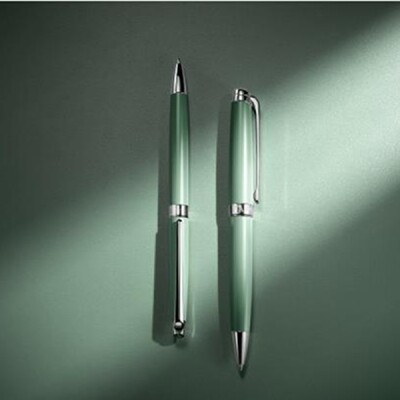 Stylo Bille CARAN D'ACHE LEMAN Vert de gris - Edition spéciale