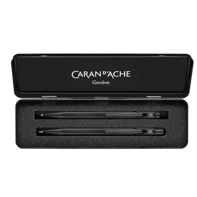 Set CARAN D'ACHE 849™ Black Code Stylo Bille + Porte-Mine 0.7mm M – Édition Spéciale