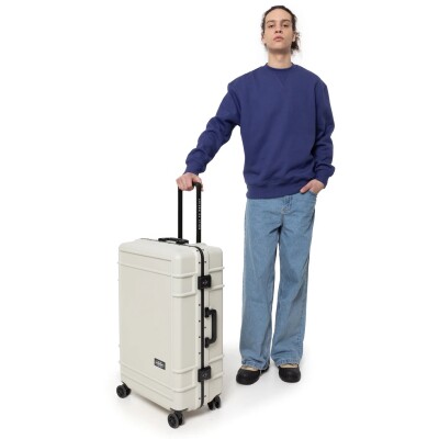 Valide EASTPAK RESIST'R CASE L Sand