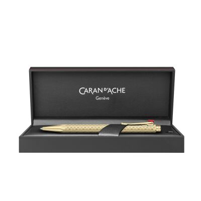 Stylo Bille Caran d'Ache Ecridor™ Damier Doré