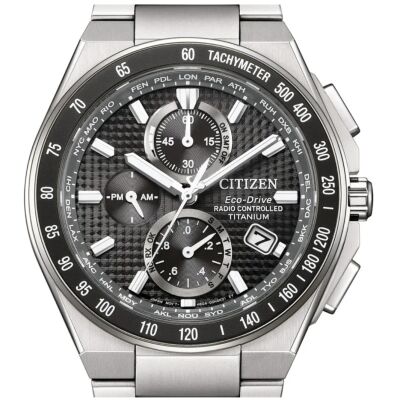 Montre Radio Controlled Super Titanium Eco-Drive