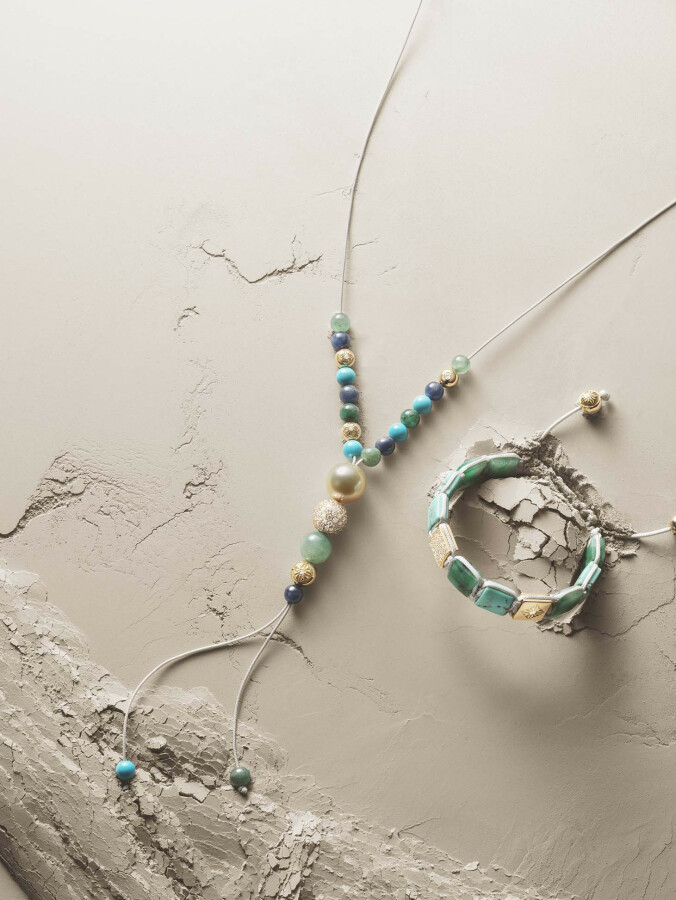 Collier et bracelet pierres colorées