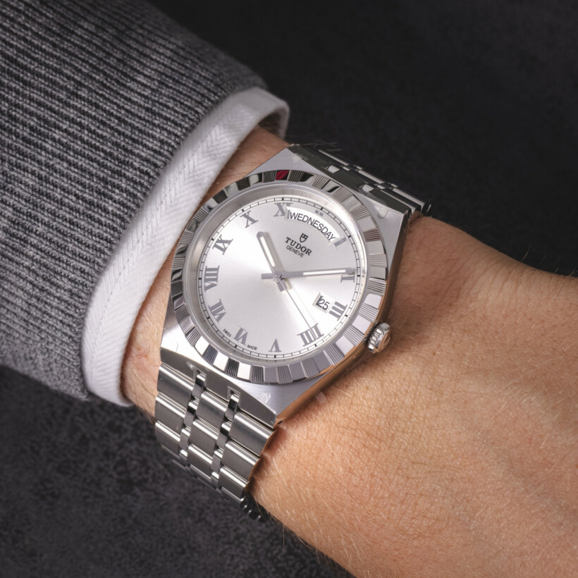 TUDOR Royal 41 mm steel case, silver dial watch