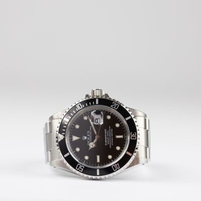 Montre d'occasion Rolex Submariner Date 16610LN - 40mm - 1999