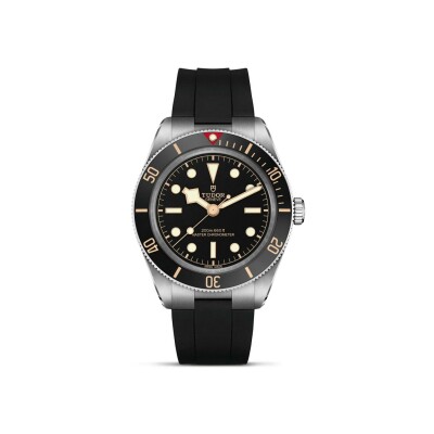 Montre TUDOR  Black Bay 58 boîtier en acier, 39 mm, bracelet en caoutchouc