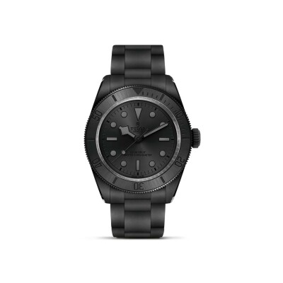 Montre TUDOR  Black Bay Ceramic boîtier en céramique, 41 mm, bracelet entièrement en céramique
