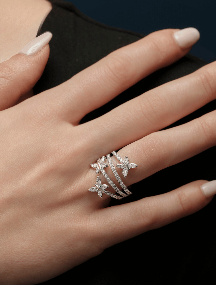 Bague volute 3 papillons de la maison Dubail