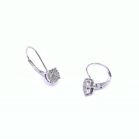 Boucles d'oreilles en or blanc et diamants