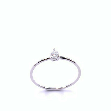 Solitaire en or blanc et diamant