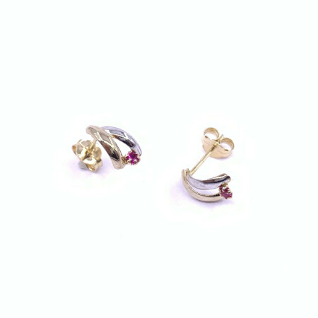 Boucles d'oreilles en or jaune, bicolore et et rubis