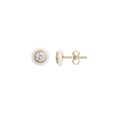 Boucles d'oreilles en plaqué or, céramique blanche et oxydes de zirconium