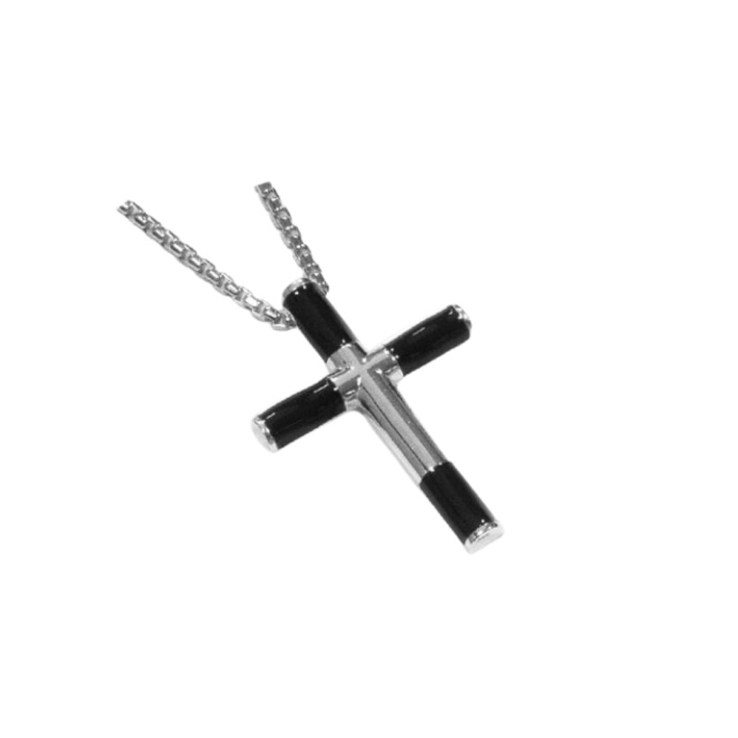 Collier en argent avec pendentif croix