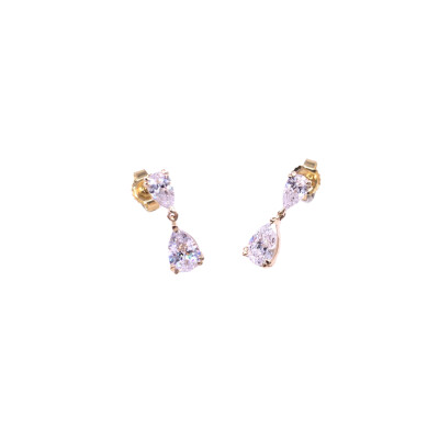 Boucles d'oreilles en or jaune et oxydes de zirconium