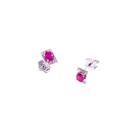 Boucles d'oreilles en or blanc, rubis et diamants