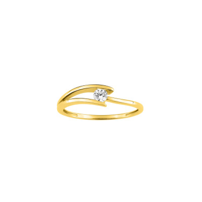 Bague en or jaune et oxyde de zirconium
