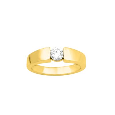 Bague en or jaune et oxyde de zirconium
