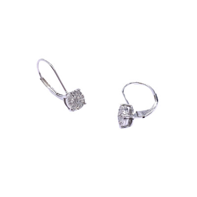 Boucles d'oreilles en or blanc et diamants