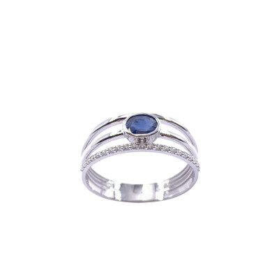 Bague en or blanc, saphir et oxyde de zirconium