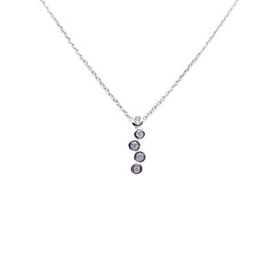 Pendentif en or blanc et diamants