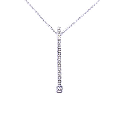 Collier en or blanc et diamants