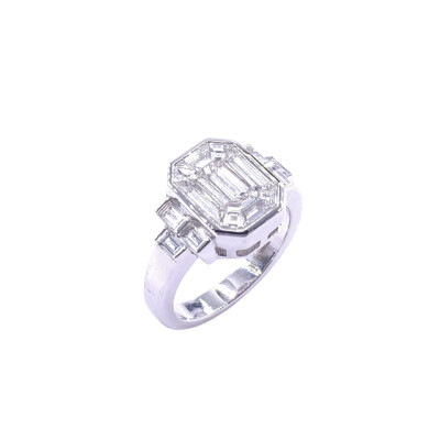Bague en or blanc et diamants