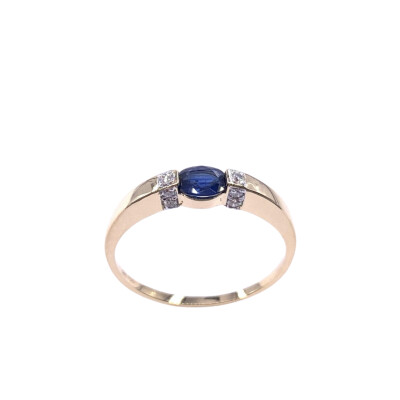 Bague en or jaune, saphir et diamants