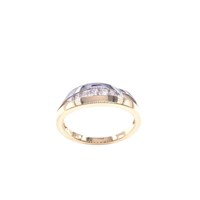 Bague en or jaune, or blanc et diamants