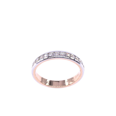 Alliance en or blanc, or rose et diamants