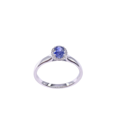 Bague en or blanc, saphir et diamants