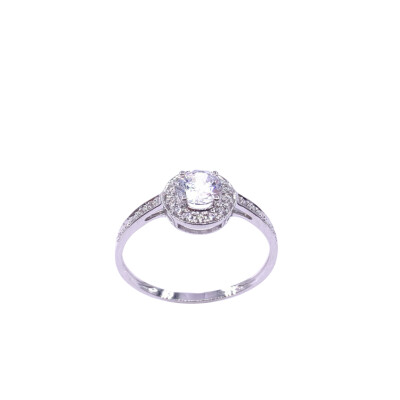 Bague en or blanc et oxydes de zirconium
