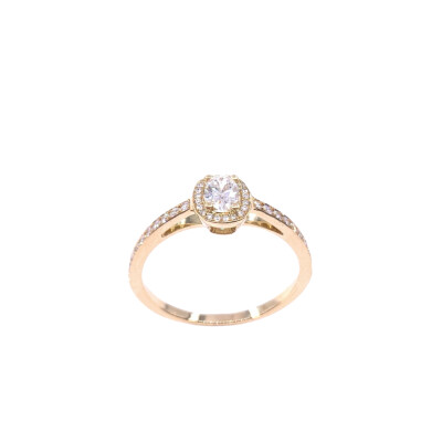 Solitaire en or jaune et diamants