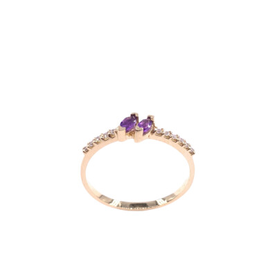 Bague en or jaune, améthystes et diamants