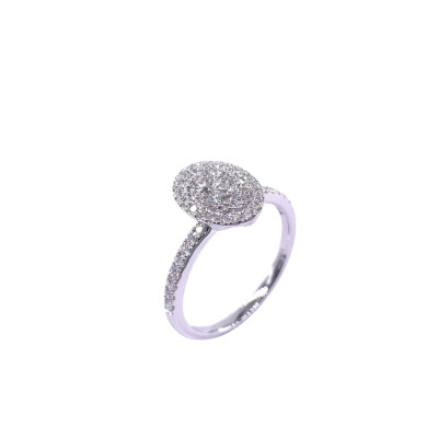 Bague en or blanc et diamants