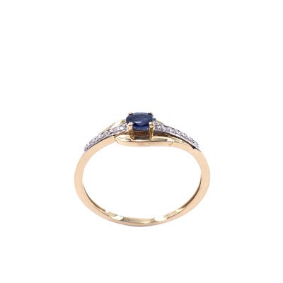 Bague en or jaune, saphir et diamants
