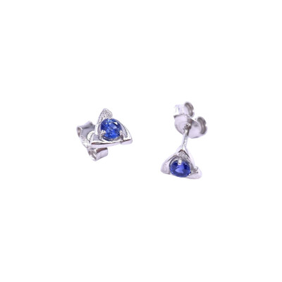 Boucles d'oreilles en or blanc, saphirs et diamants