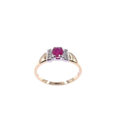 Bague en or jaune, bicolore, rubis et diamants